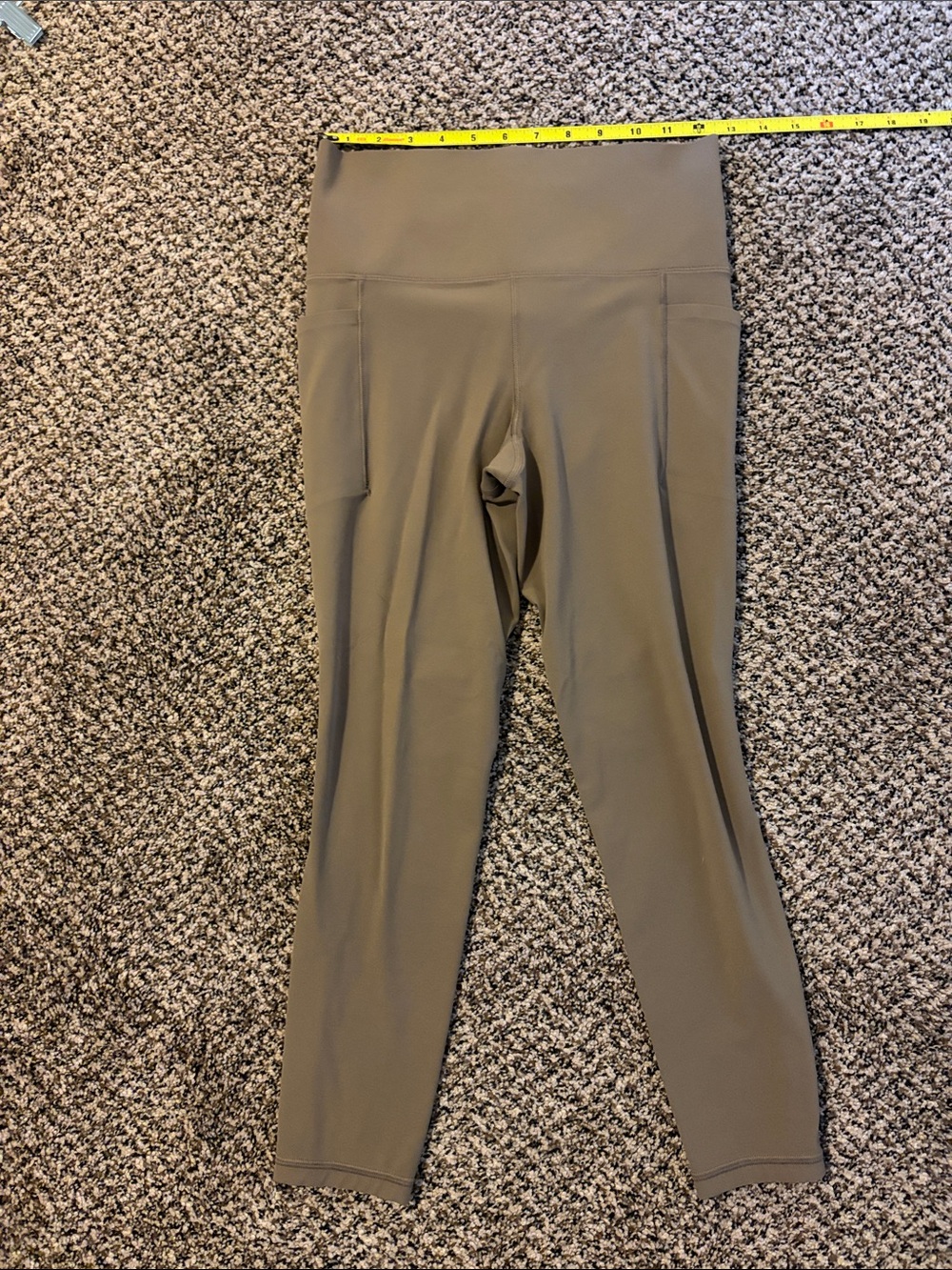Athleta High-Waist tan light brown 7/8 Active Leggings with Side Pockets
